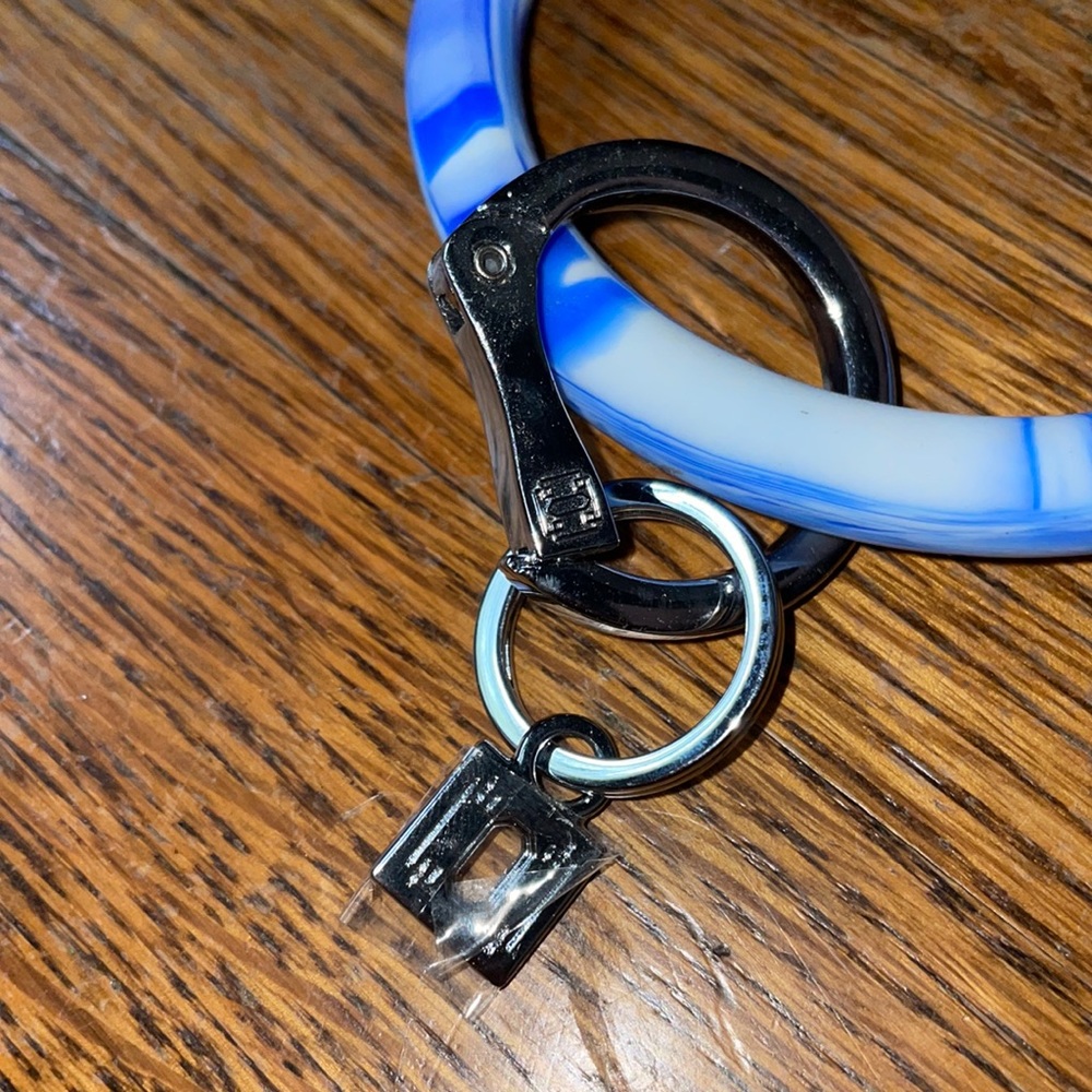 Car key chain ring - Picture 2 of 2